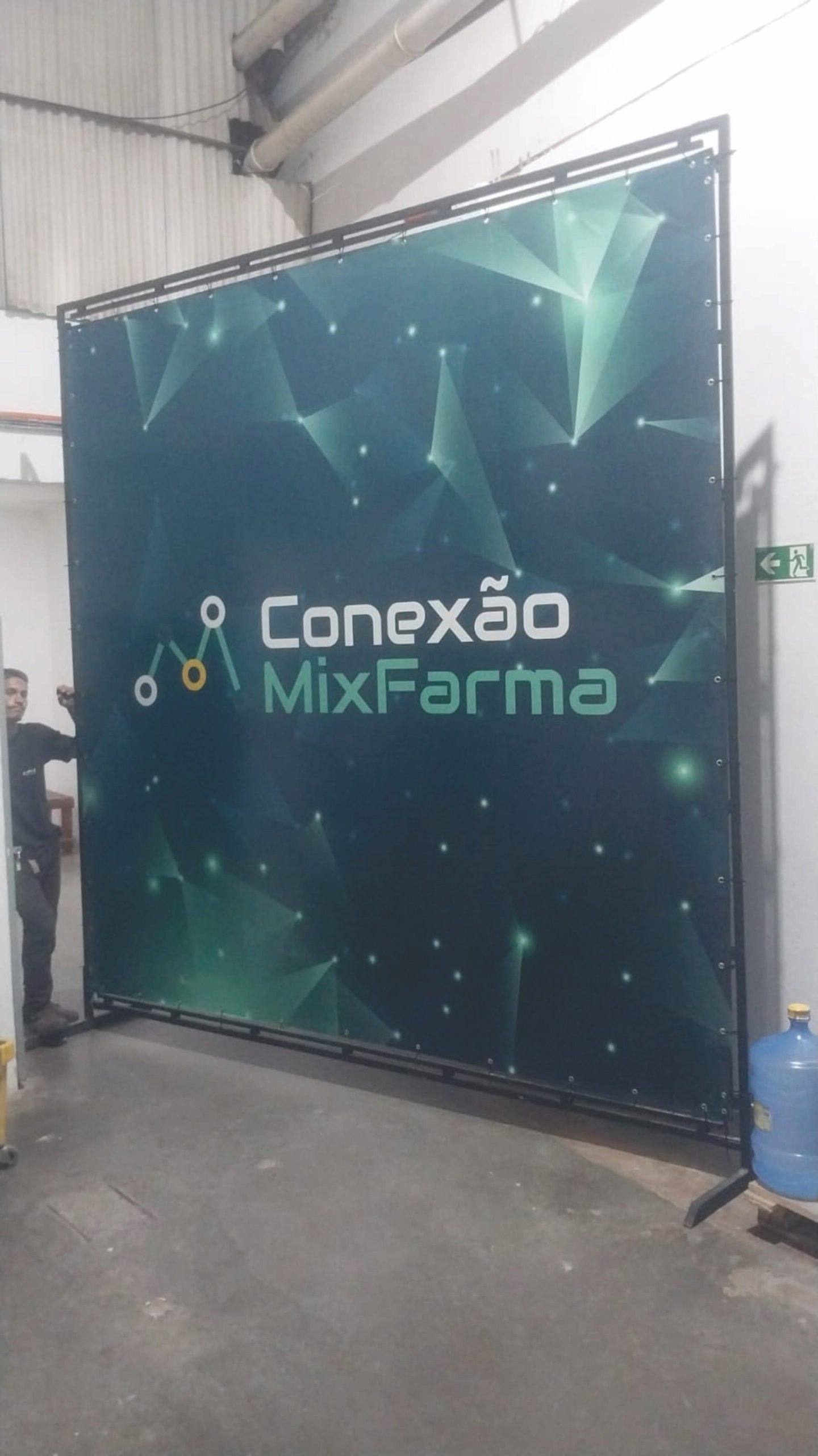 Backdrop Mixfarma